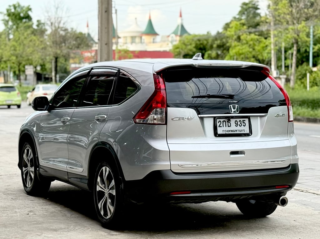 CRV 2.0E 4WD สภาพสวย ไม่เคยชนเลย ดูแลถึง พร้อมใช้ CRV 2.0E 4WD สภาพสวย ไม่เคยชนเลย ดูแลถึง พร้อมใช้