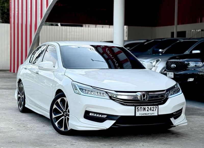 Honda Accord G9 2.0EL ไมเนอร์เช้นจ์ ไม่เคยชน เช็คศูนย์ตลอด