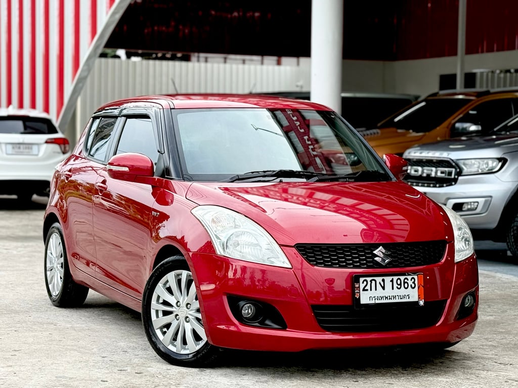 Suzuki Swift 1.2GLX Top มือเดียว ภายในสด ช่วงล่างเป๊ะ Suzuki Swift 1.2GLX Top มือเดียว ภายในสด ช่วงล่างเป๊ะ