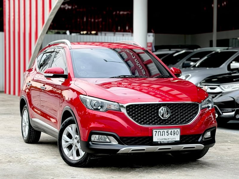 MG ZS 1.5D ไมล์น้อย มือเดียว เช็คศูนย์ตลอด ไม่เคยชน