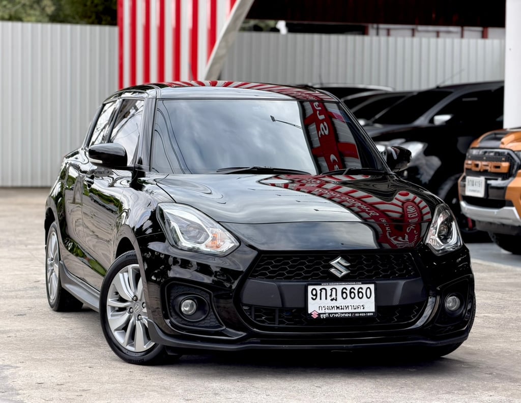 Suzuki Swift 1.2GLX Sports Edition รุ่นแต่งพิเศษจากศูนย์ Suzuki Swift 1.2GLX Sports Edition รุ่นแต่งพิเศษจากศูนย์