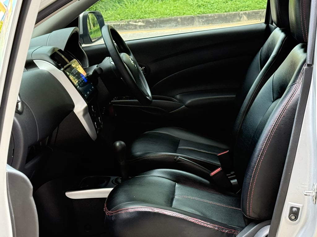 Nissan Almera 1.2E รถมือเดียว สวย โฉมไมเนอร์เช้นจ์แล้ว