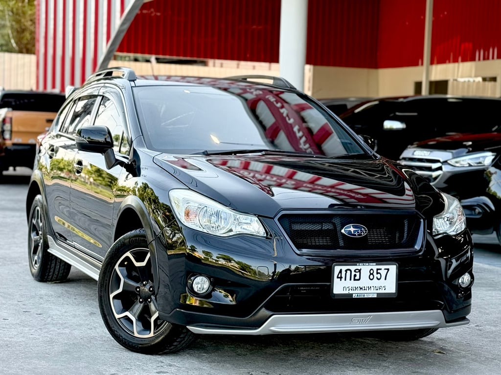 Subaru XV 2.0i แต่งSTI มือเดียว ไมล์น้อย ไม่เคยชนเลย สวยจัด