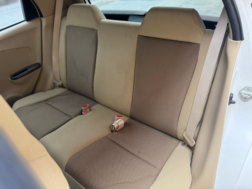Brio 1.2V Top สวยมีเสน่ห์ ไม่เคยชนหนัก เช็คศูนย์