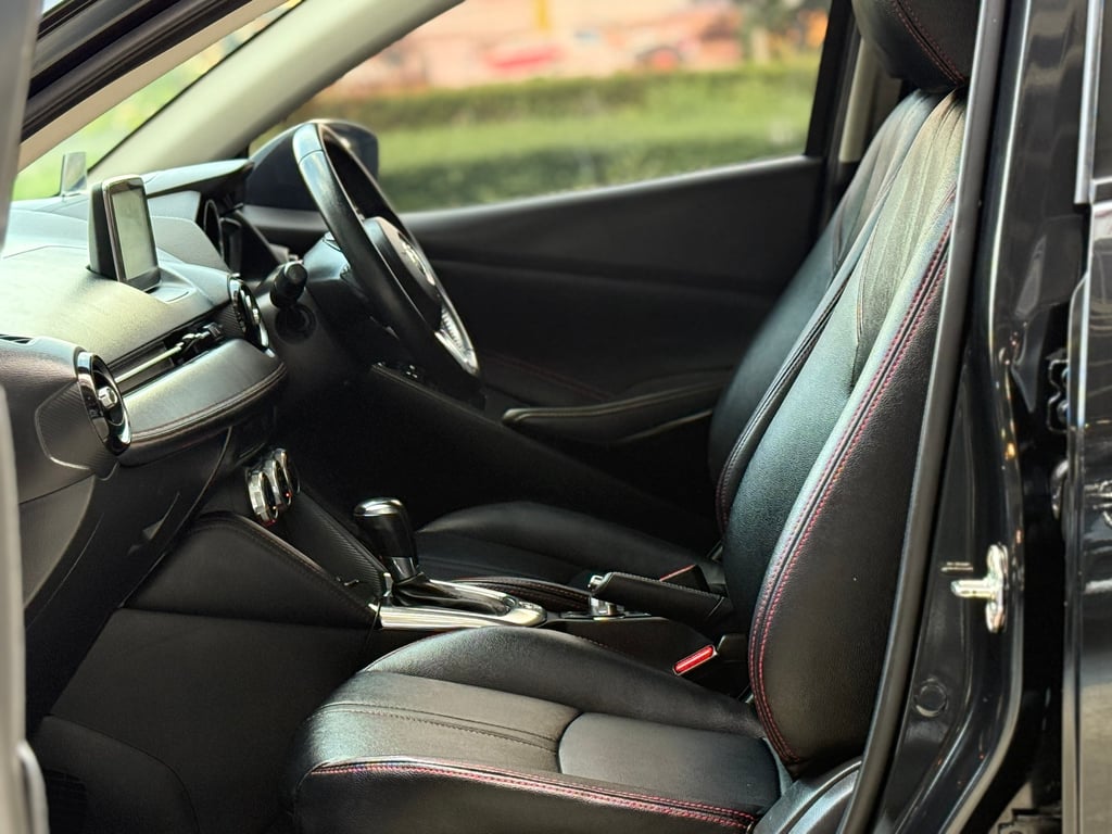 Mazda 2 Skyactiv 1.3 High Connect มือเดียว ไม่เคยชน Mazda 2 Skyactiv 1.3 High Connect มือเดียว ไม่เคยชน