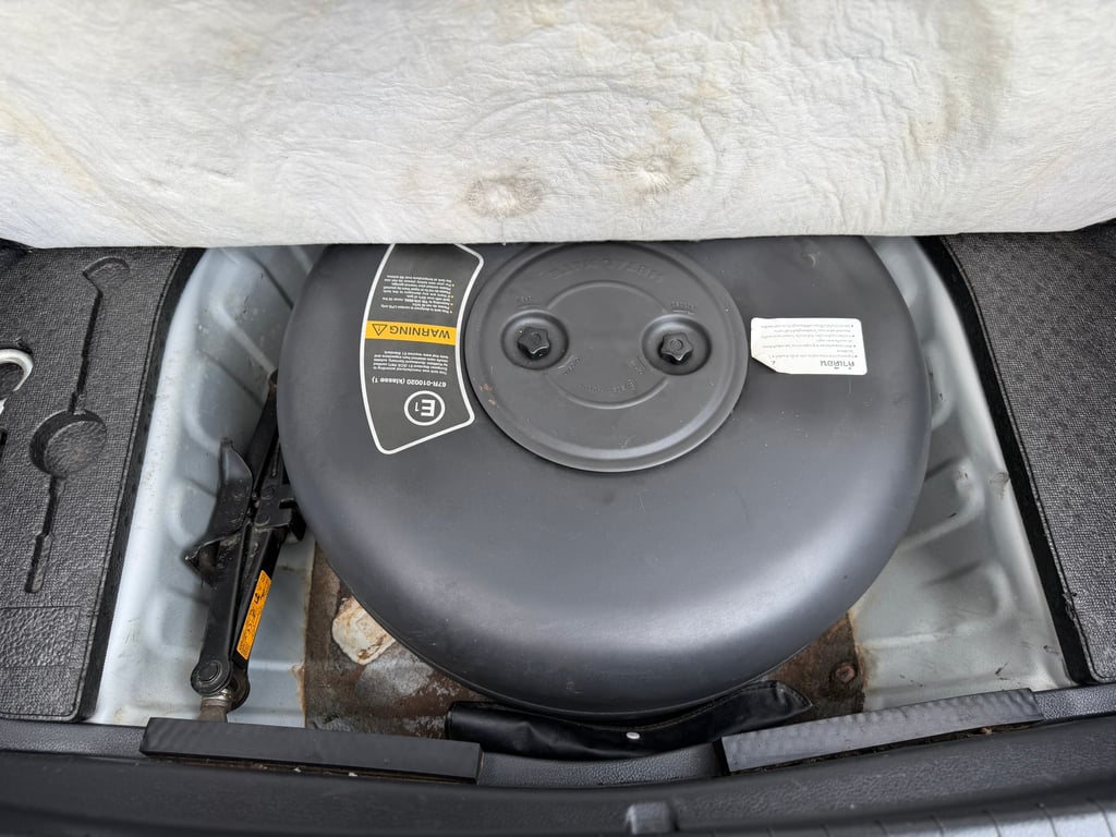 Nissan Teana 2.0XL น้ำมัน+LPG โดนัทหัวฉีดอย่างดี แก๊สสมบูรณ์