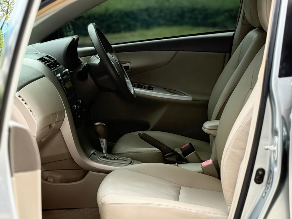Altis 1.6G น้ำมัน+LPG ไม่เคยชนหนัก สีสวย แม็ก ชุดแต่งครบ