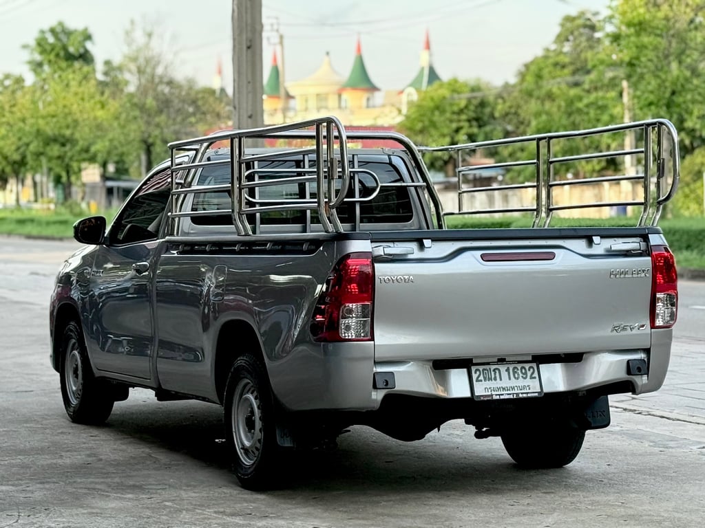 Toyota Revo 2.4MT ตอนเดียว ดูแลถึง เช็คศูนย์โตโยต้าตลอด