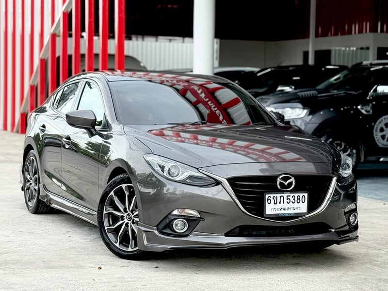 Mazda3 Skyactiv 2.0S มือเดียว ชุดแต่งรอบคัน มีป.1