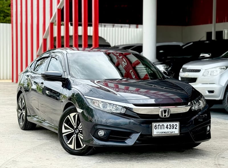 Civic FC 1.5 Turbo มือเดียว ใช้ถนอม ไม่เคยชน