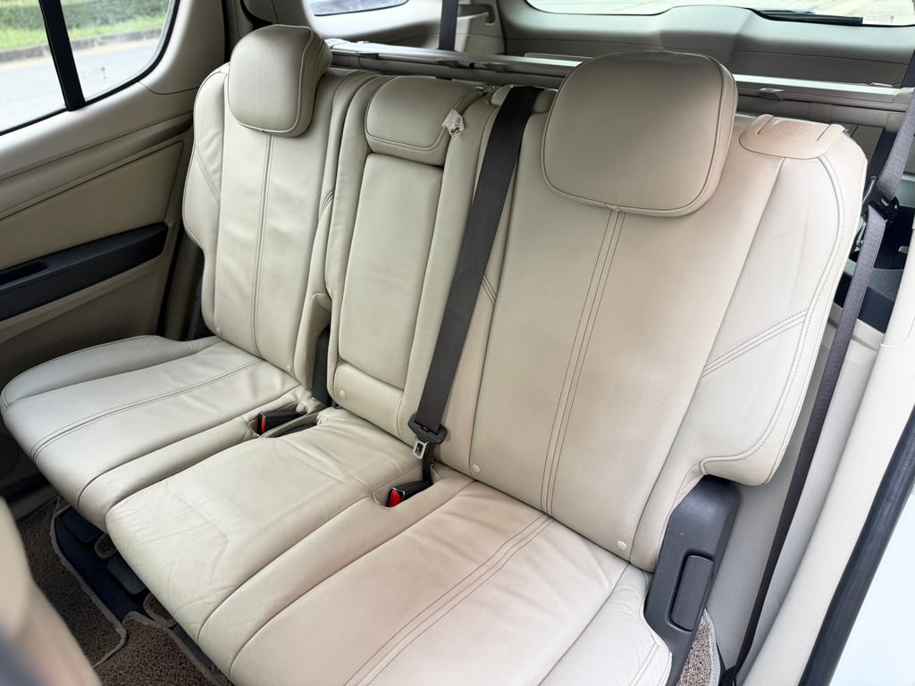 Chevrolet Trailblazer 2.8LTZ 4WD แม็ก+ยางใหม่ ชุดแต่งรอบคัน Chevrolet Trailblazer 2.8LTZ 4WD แม็ก+ยางใหม่ ชุดแต่งรอบคัน