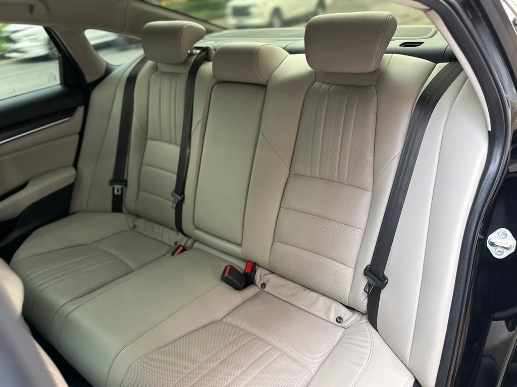 Honda Accord 1.5Turbo EL มือเดียว โฉมG10 เดิมสนิท