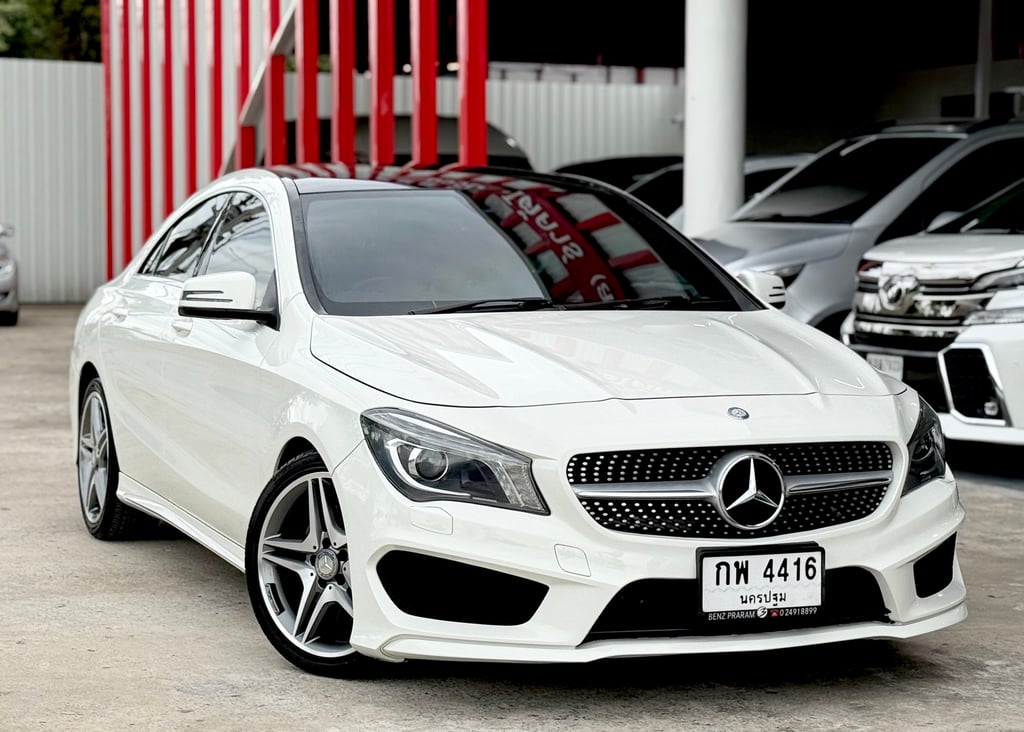 CLA 250 AMG Sunroof มือเดียว ไม่เคยชน ถูกสุดในตลาด CLA 250 AMG Sunroof มือเดียว ไม่เคยชน ถูกสุดในตลาด