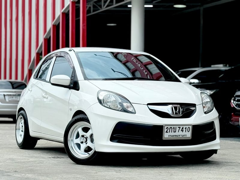 Brio 1.2V Top สวยมีเสน่ห์ ไม่เคยชนหนัก เช็คศูนย์