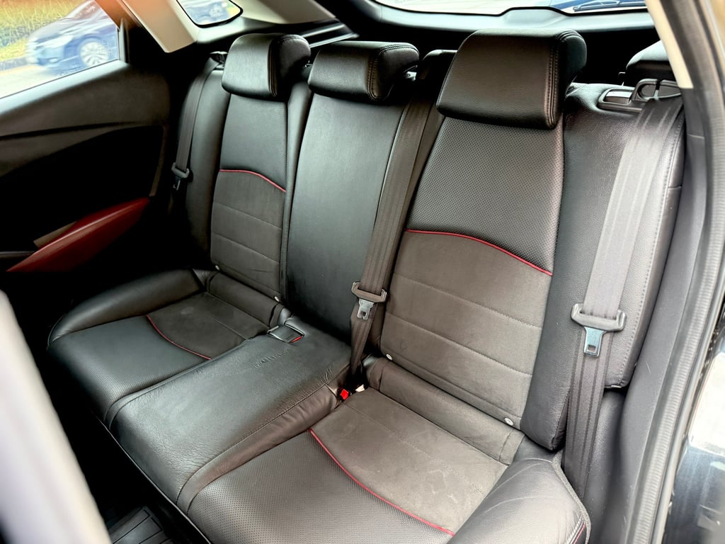 CX3 2.0SP ไมเนอร์เช้นจ์ ตัวTopสุด ไม่เคยชน ใช้น้อย