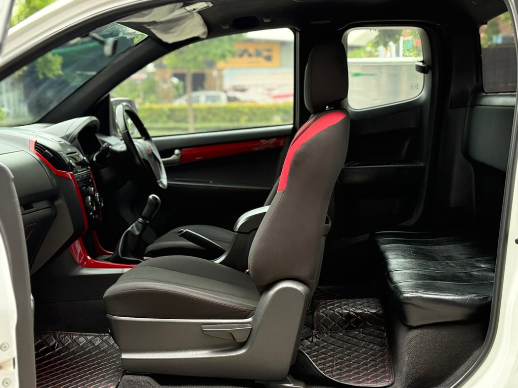 Isuzu Dmax 2.5 X-Series มือเดียว x-series แท้ ใช้น้อยมาก