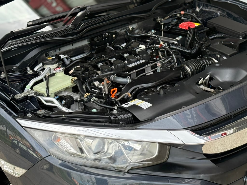 Honda Civic FC 1.5 Turbo มือเดียว ไม่เคยชน สดเดิม