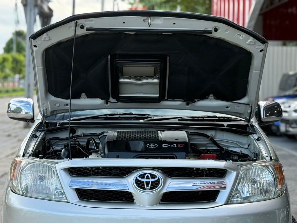 Toyota Vigo 3.0G MT 4ประตูเตี้ย มือเดียว พร้อมใช้ หลังคาแครี่บอย