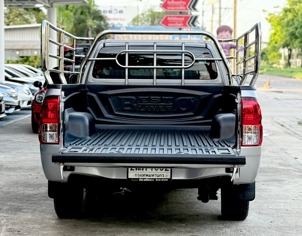 Toyota Revo 2.4MT ตอนเดียว ดูแลถึง เช็คศูนย์โตโยต้าตลอด