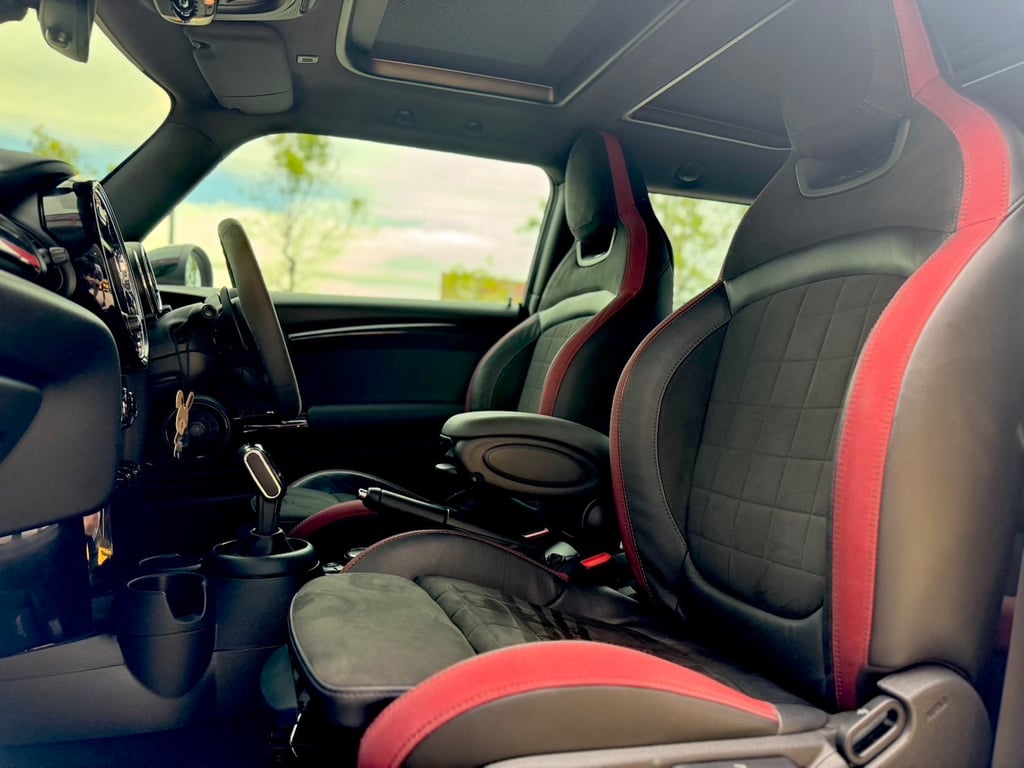 MINI JOHN COOPER WORKS GT Limited MINI JOHN COOPER WORKS GT Limited