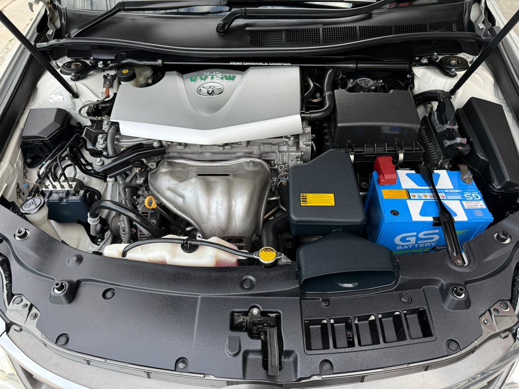 Toyota Camry 2.0G Extremo รุ่นพิเศษภายในดำแท้ๆ Toyota Camry 2.0G Extremo รุ่นพิเศษภายในดำแท้ๆ