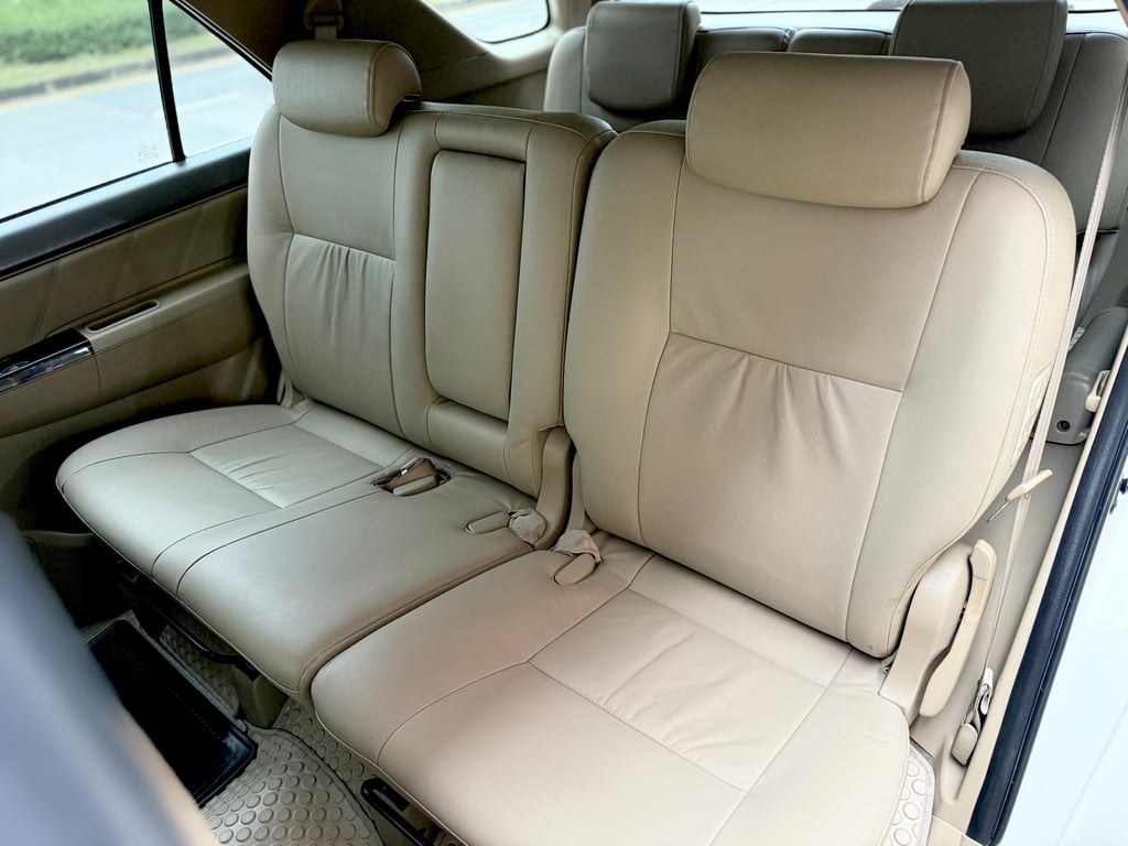 Fortuner 2.7V เครื่องเบนซิน มือเดียว สวย ไม่เคยชน