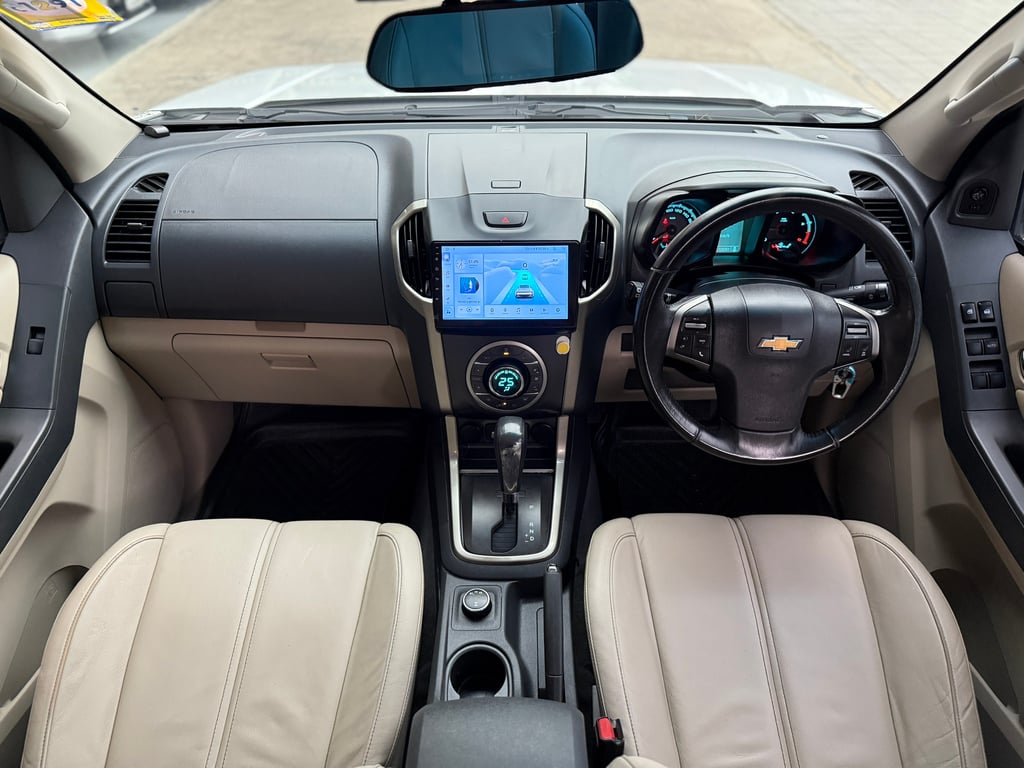 Trailblazer 2.8LTZ มือเดียว Topสุด ขับ4WD ไม่เคยชน สวยจัด
