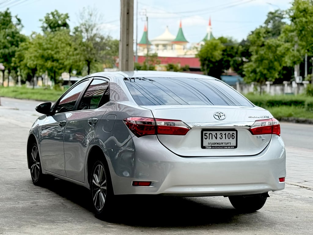 Toyota Altis 1.6E CNG รถบ้านแท้ไม่ใช่อดีตแท็กซี่หรือเช่าใช้ Toyota Altis 1.6E CNG รถบ้านแท้ไม่ใช่อดีตแท็กซี่หรือเช่าใช้