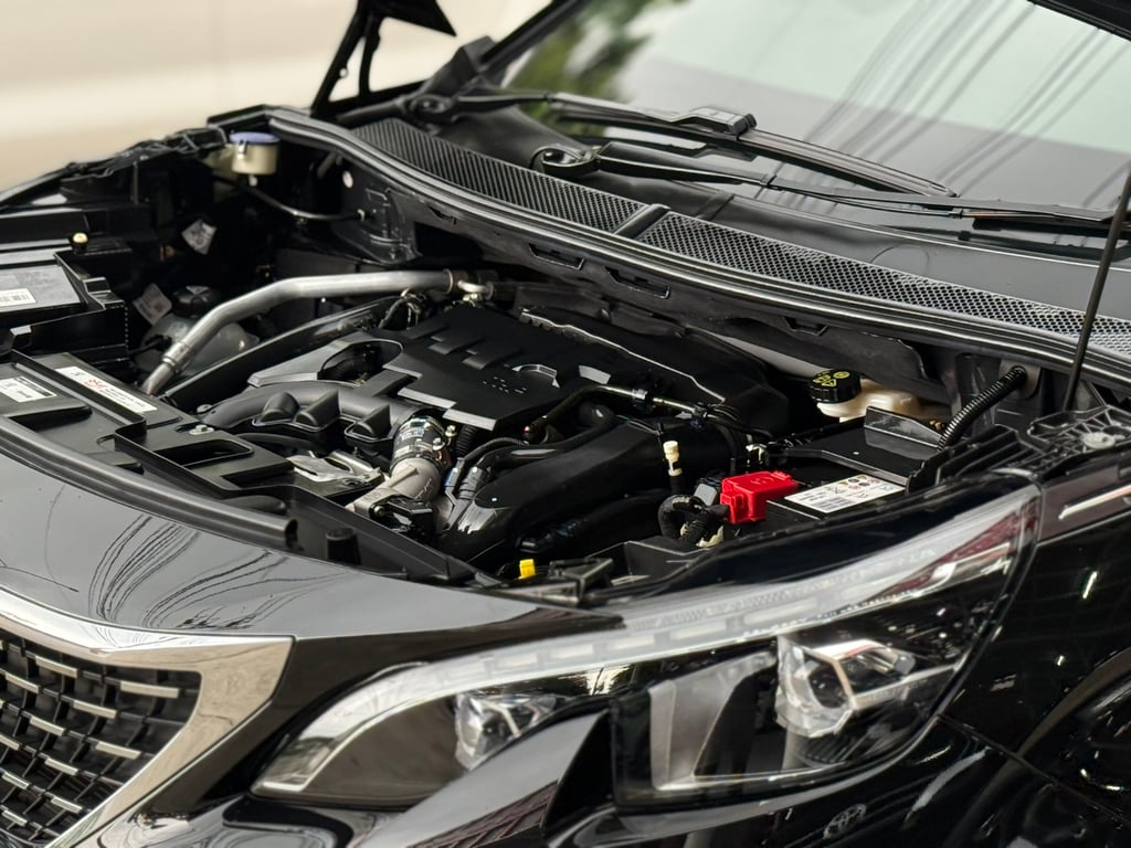 Peugeot 5008 1.6 Allure Top Sunroof มือเดียว Peugeot 5008 1.6 Allure Top Sunroof มือเดียว