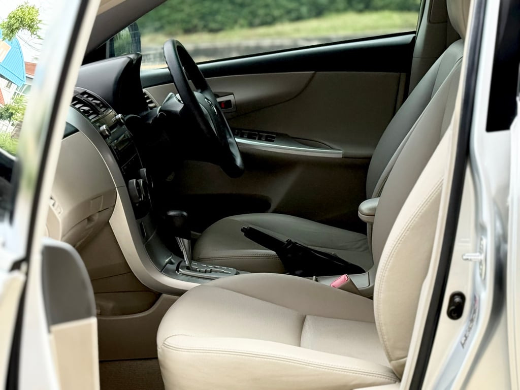Altis 1.6G ไมเนอร์เช้นจ์ มือเดียว ชุดแต่งรอบคัน