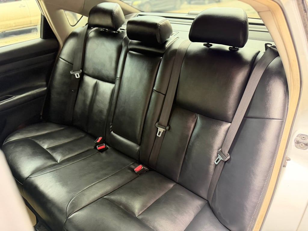 Nissan Teana 2.0XL น้ำมัน+LPG โดนัทหัวฉีดอย่างดี แก๊สสมบูรณ์