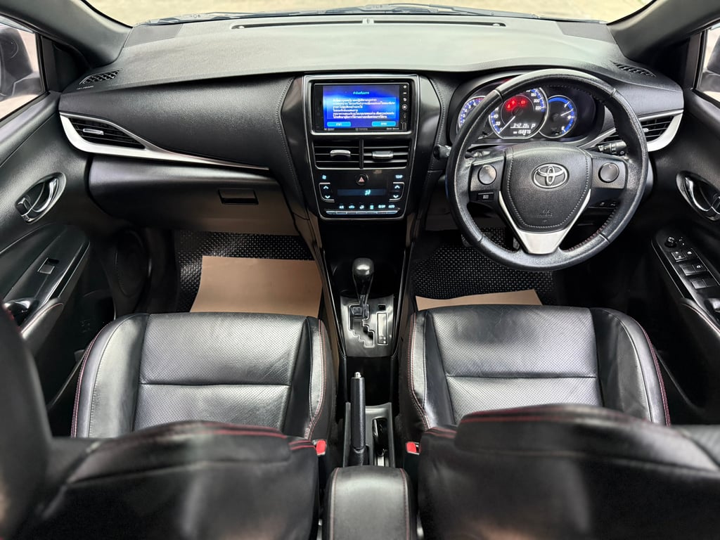 Toyota Yaris 1.2G Sport มือเดียว รุ่นTopสุด สวยจัด ไม่เคยชน Toyota Yaris 1.2G Sport มือเดียว รุ่นTopสุด สวยจัด ไม่เคยชน