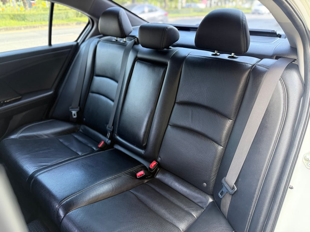 Honda Accord G9 2.0EL ไมเนอร์เช้นจ์ ไม่เคยชน เช็คศูนย์ตลอด Honda Accord G9 2.0EL ไมเนอร์เช้นจ์ ไม่เคยชน เช็คศูนย์ตลอด