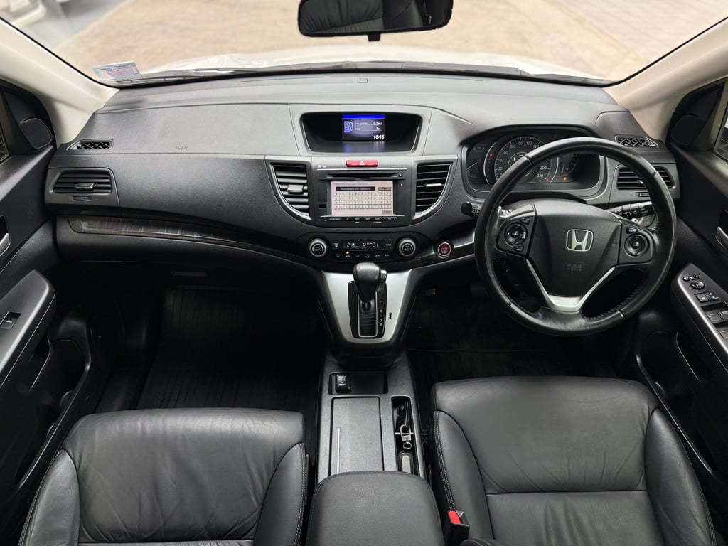 CRV 2.4EL 2WD เช็คศูนย์ตลอด สีสวย ภายในสด สภาพสมบูรณ์ CRV 2.4EL 2WD เช็คศูนย์ตลอด สีสวย ภายในสด สภาพสมบูรณ์