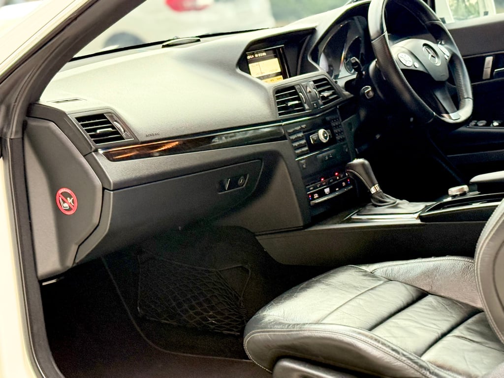 E250 CGI Coupe W207 สมบูรณ์ ไม่เคยชน ฟรีดาวน์ E250 CGI Coupe W207 สมบูรณ์ ไม่เคยชน ฟรีดาวน์