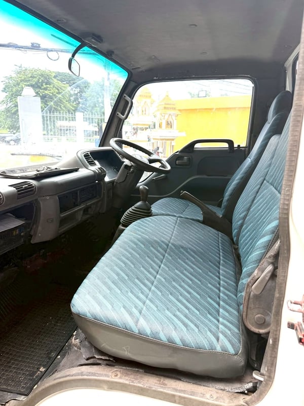 4ล้ออีซูซุ88แรงม้า 4ล้ออีซูซุ88แรงม้า