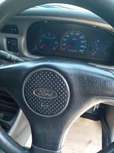 ฟอร์ด4ประตู