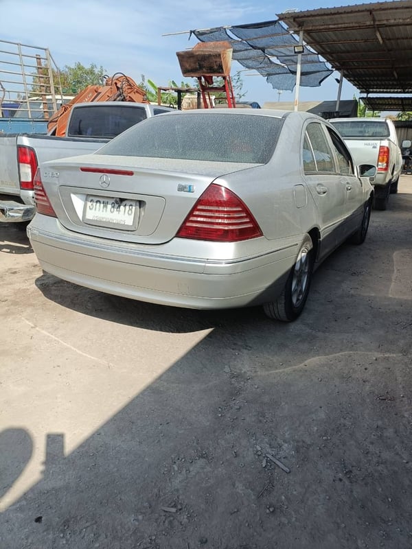 เก๋งเบนซ์