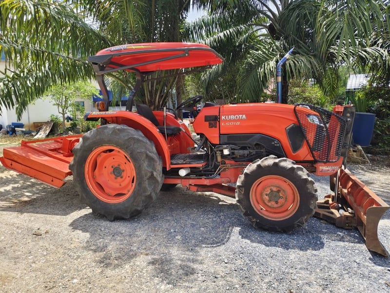 KUBOTA M5018