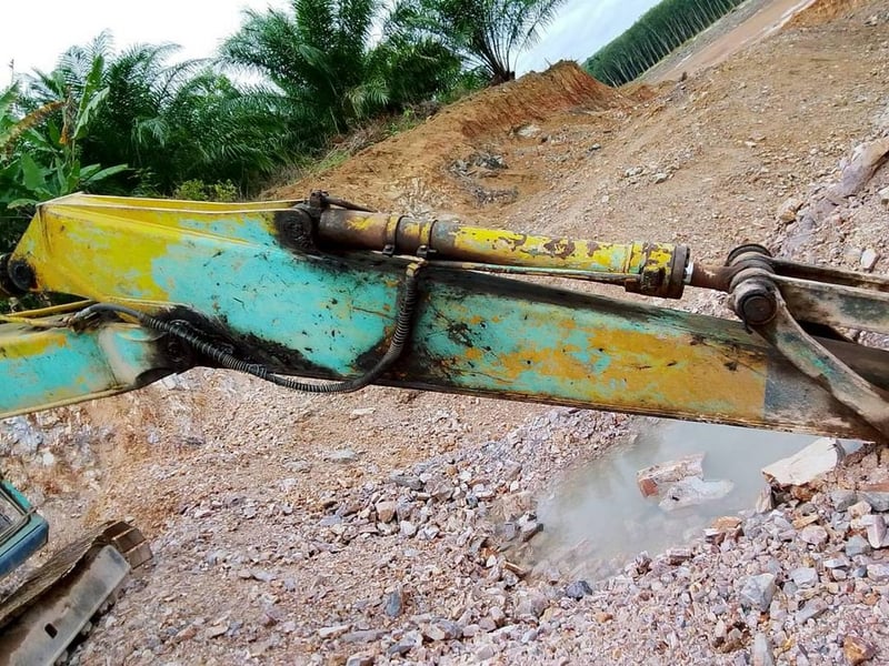 KOMATSU PC120-3 KOMATSU PC120-3