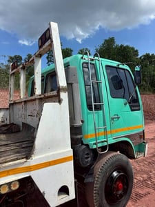 10ล้อเทรลเลอร์ท้ายลาด