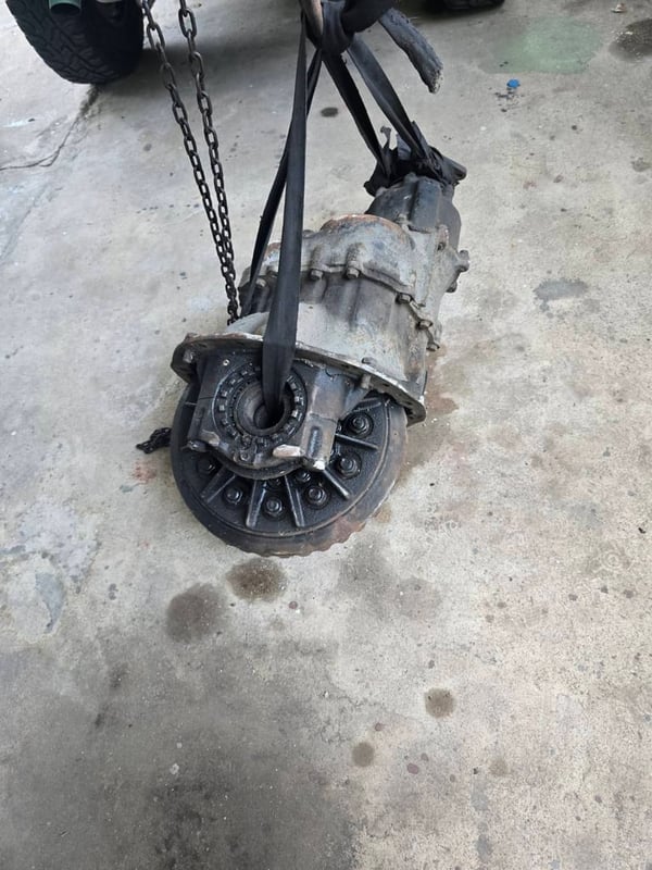 10ล้อดั้มพ์ฮีโน่FM176 