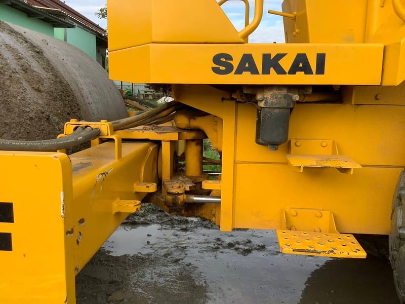 รถบดซาไก