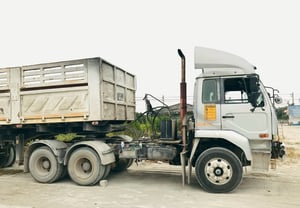 หัวลากนิสสันUD454.320แรงม้า