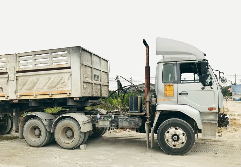 หัวลากนิสสัน CWM454. 320แรงม้า หัวลากนิสสัน CWM454. 320แรงม้า