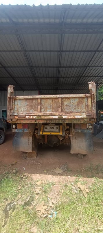 6ล้อดั้มพ์ฮีโน่168แรง 6ล้อดั้มพ์ฮีโน่168แรง