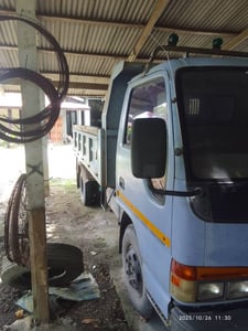 หกล้อดั้มพ์ISUZU NPR120แรงม้า หกล้อดั้มพ์ISUZU NPR120แรงม้า