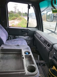 หัวลากนิสสัน CWM454. 320แรงม้า หัวลากนิสสัน CWM454. 320แรงม้า