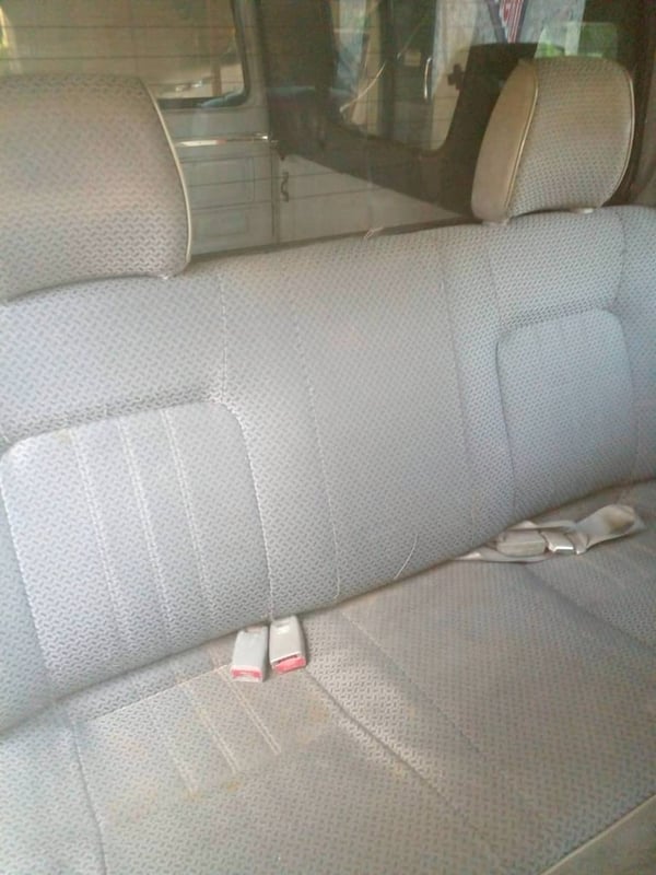 ฟอร์ด4ประตู