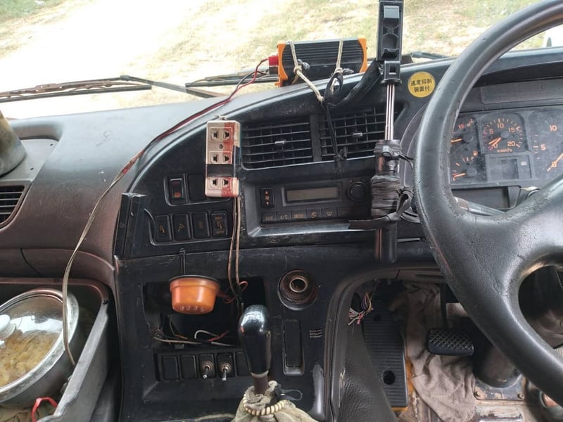 แม่ลูกไม่ดั้มพ์จิก้า